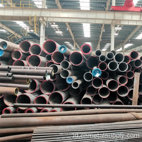 ST37-2 Pipa Hot Rolled MS Carbon Steel Hot Seamless